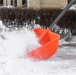 Пластиковая лопата для уборки снега СИБРТЕХ 400x405x1380 мм, стальной черенок, усиленная 61666 11154