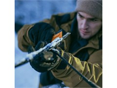 Щетка для снега 96-121см телескоп. со скребком X-series FISKARS (щетка-сметка снеговая, съемный скребок) 10933